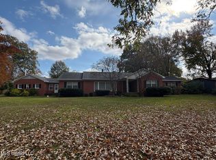 406 Leflore Ave, Belzoni, MS 39038