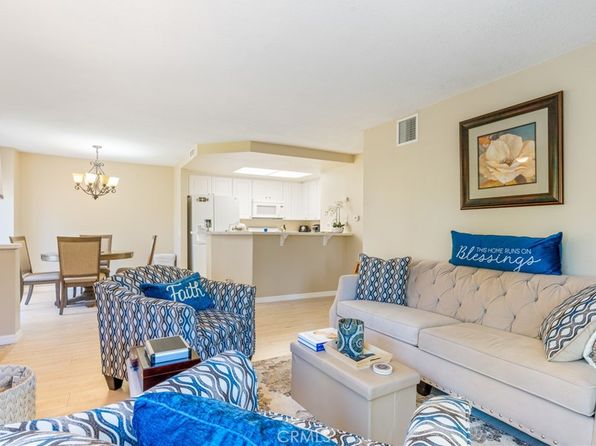 24352 Berrendo APT 4, Laguna Hills, CA 92656
