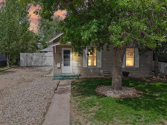 2nd image of 521 1st Ave