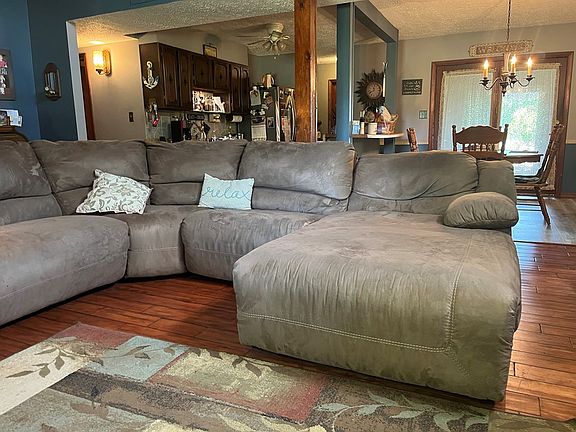 3rd image of 1134-A Piketon Rd
