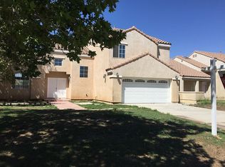 3725 Chalone Dr, Palmdale, CA 93550