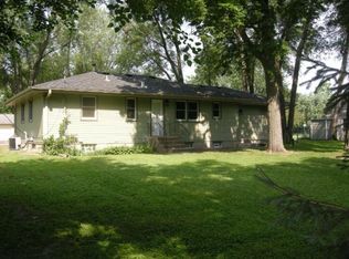 10209 Washburn Cir, Bloomington, MN 55431