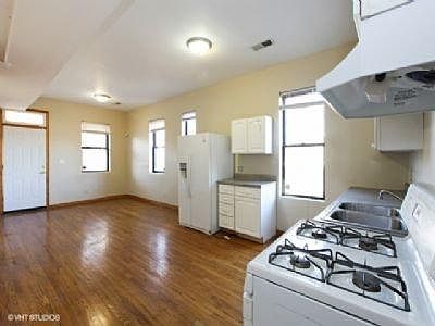 4th image of 6226 S Woodlawn Ave APT 3