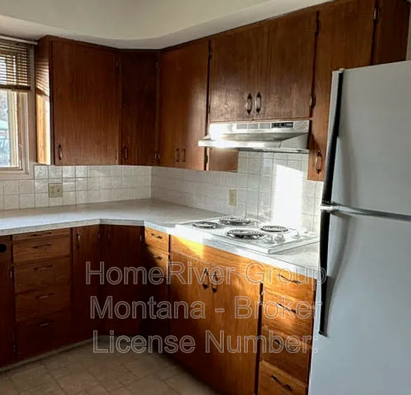 2627 Sunset Ln — Photo 6