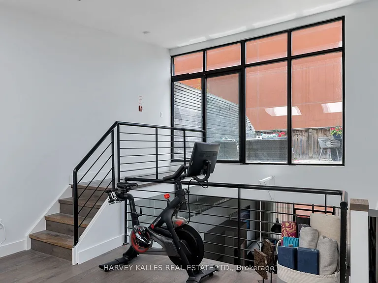 287 Richmond St E #304 — Photo 37