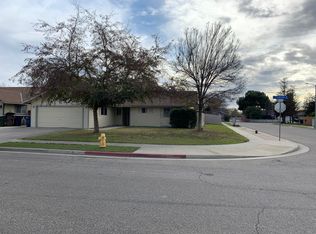 1713 E Cypress Ave, Tulare, CA 93274