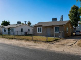 7716 Hall Rd, Lamont, CA 93241
