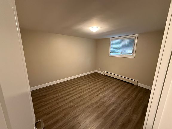 2nd image of 72 Barbara Cres