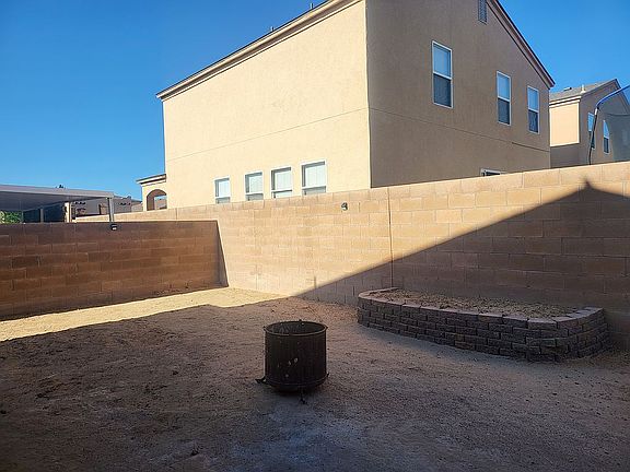 3rd image of 3227 Mata Ortiz Dr SW