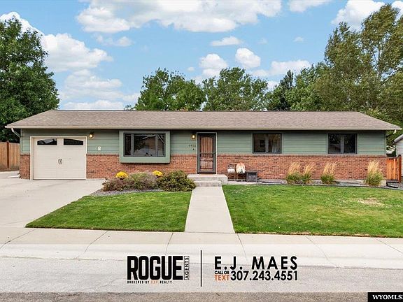 4th image of 4450 Cardinal Court