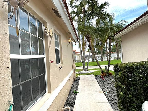 3rd image of 7481 Edisto Drive
