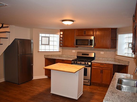 5th image of 4638 N Monticello Ave #Basement