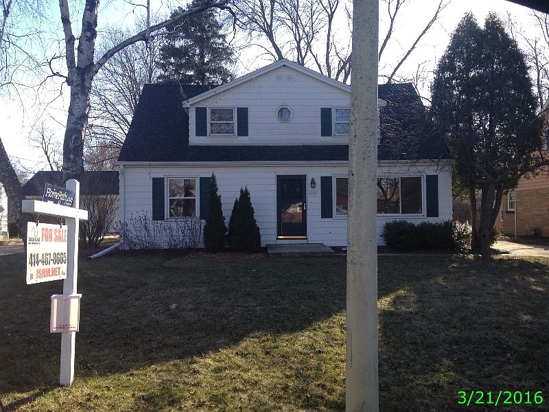 1st image of 4536 N 107th St