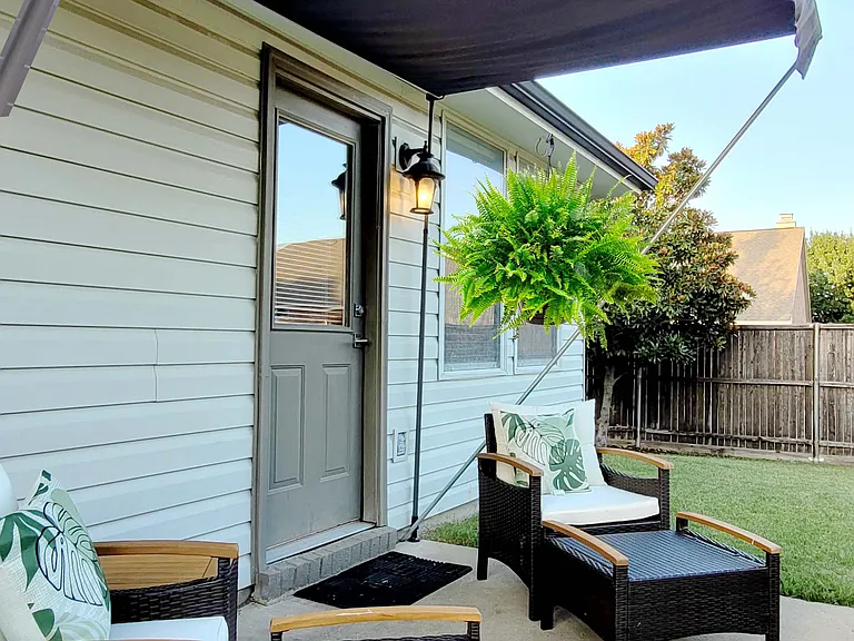 5401 Comanche Wells Dr — Photo 43