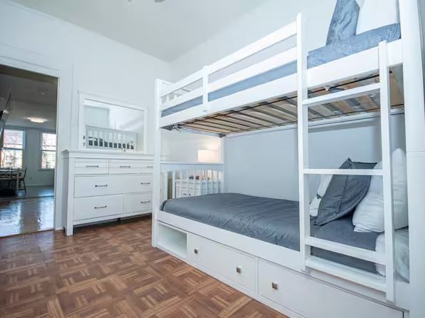 1817 Stockholm St APT 2