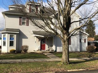 40 College Ave APT 1, Buckhannon, WV 26201