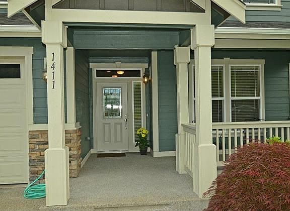 2nd image of 1411 Brighton Way SE