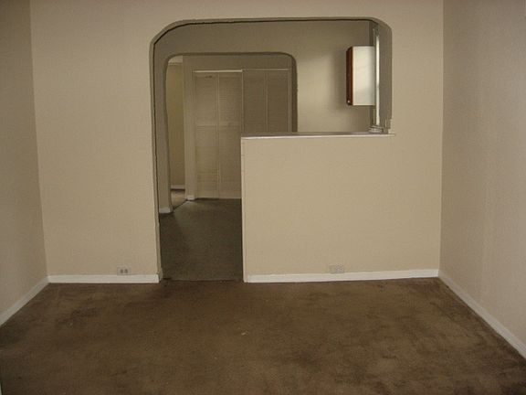3rd image of 1426 E 15th St