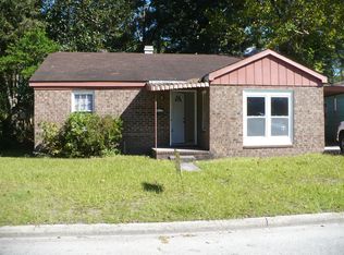 406 McKenzie Pl, Savannah, GA 31405
