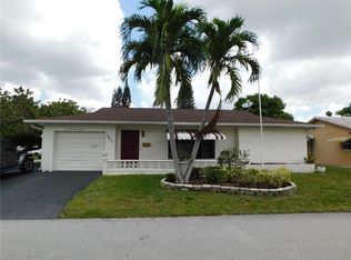 7211 NW 76th Ct, Tamarac, FL 33321