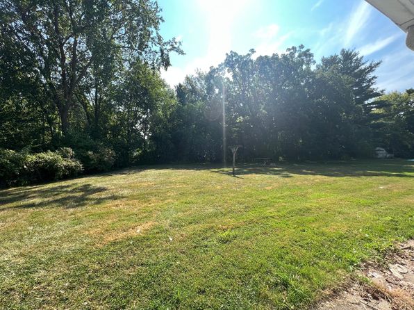 5065 Saint Clair Hwy #1