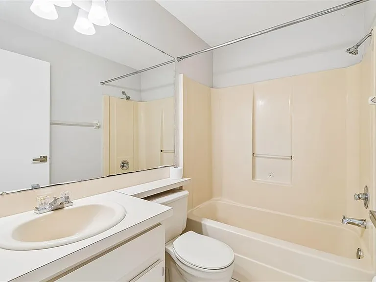 10105 Sea Spray Pl — Photo 24