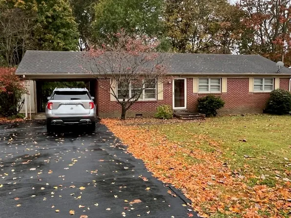 1703 Keenland Dr, Murray, KY 42071