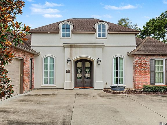 2nd image of 39549 Lakota Ln