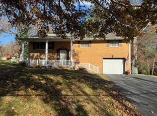 103 Hart St, Beckley, WV 25801