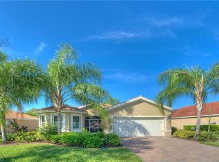 2882 Apple Blossom Dr, Alva, FL 33920