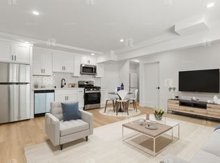 7259 Willoughby Ave #25, Los Angeles, CA 90046