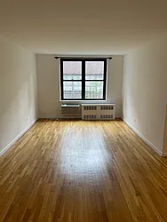 Rented by K & O Realty Associates Inc.