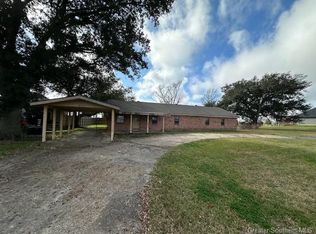 1049 Lake Land St, Lake Charles, LA 70605