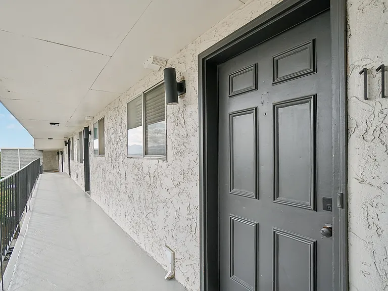 350 S Elizabeth St #11 — Photo 13