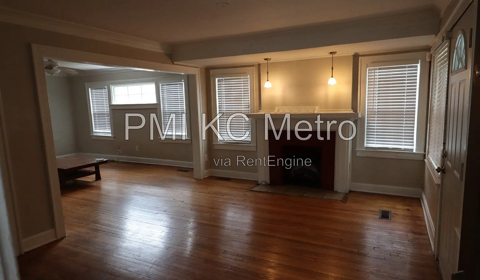 3 bed, 1.0 bath, 1344 sqft, $1,980 — Photo 1