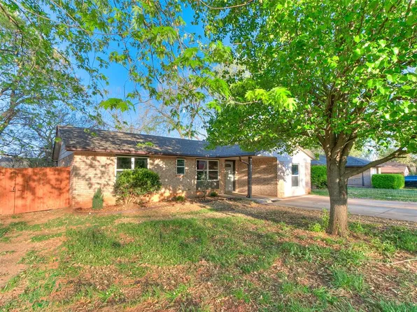 700 N 5th St, Noble, OK 73068