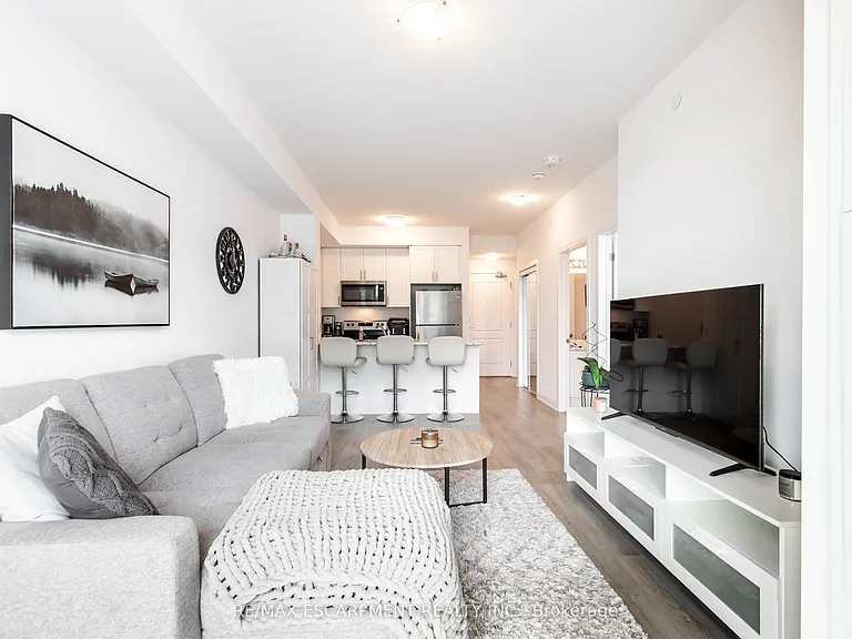 450 Dundas St E #708 — Photo 12