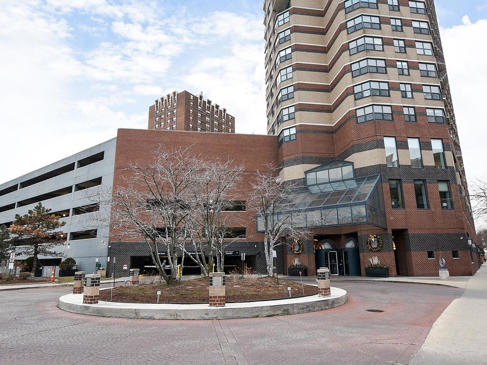 1st image of 3660 N Lake Shore Dr APT 2510