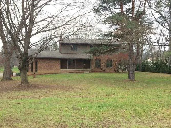 12530 Hollow Ridge Dr, Doylestown, OH 44230