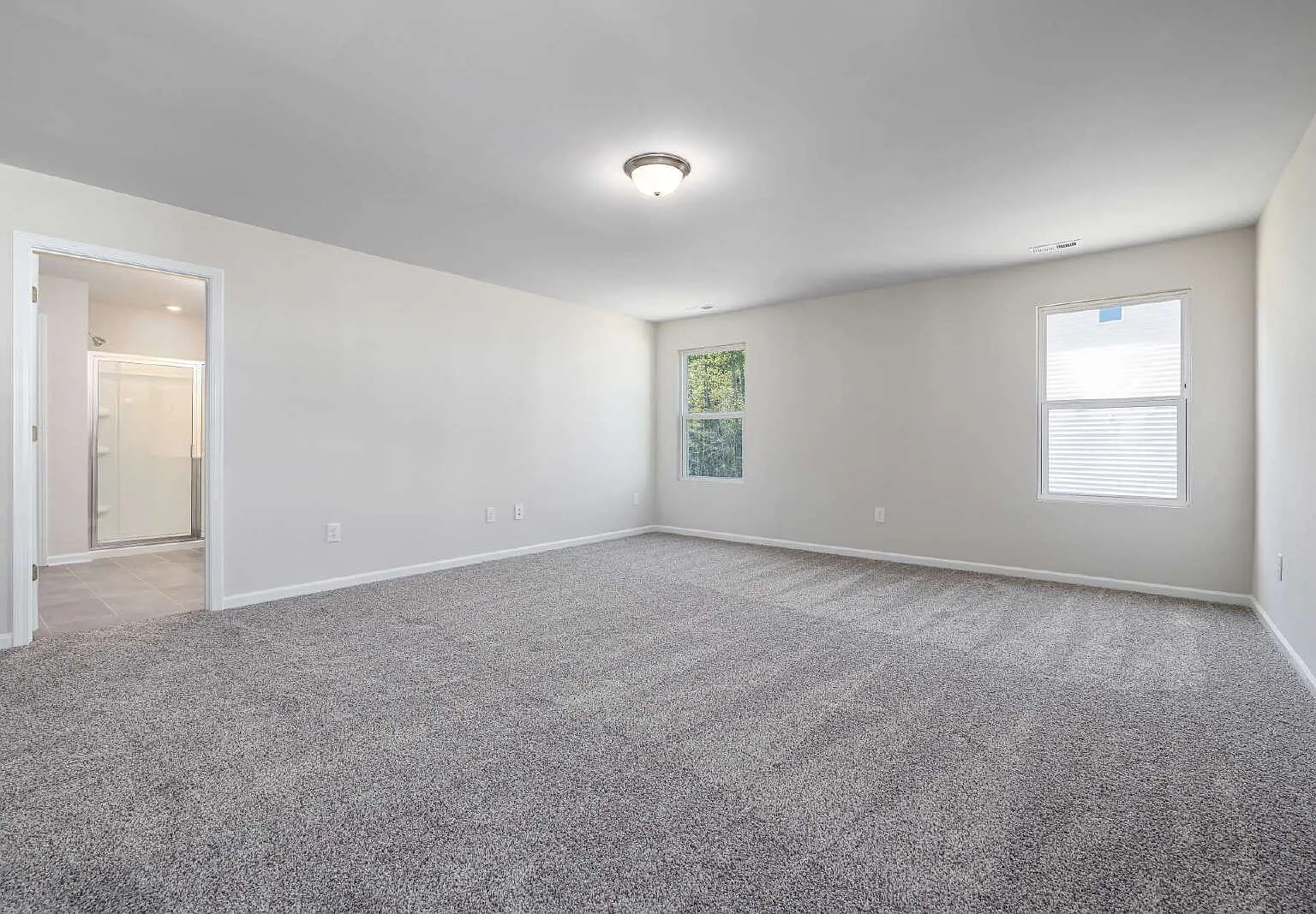 4 bed, 2.5 bath, 2151 sqft, $2,150 — Photo 4