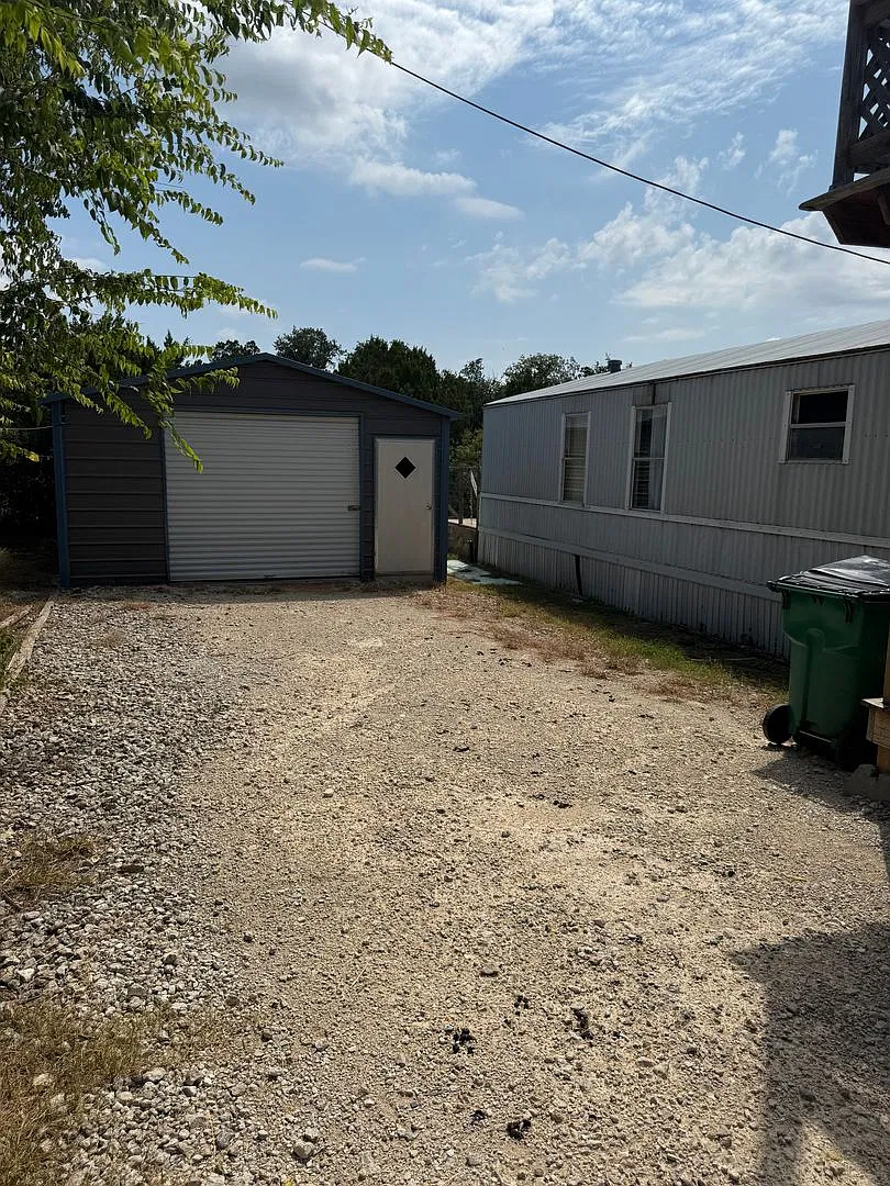 Cypress Dr- 1215 — Photo 4