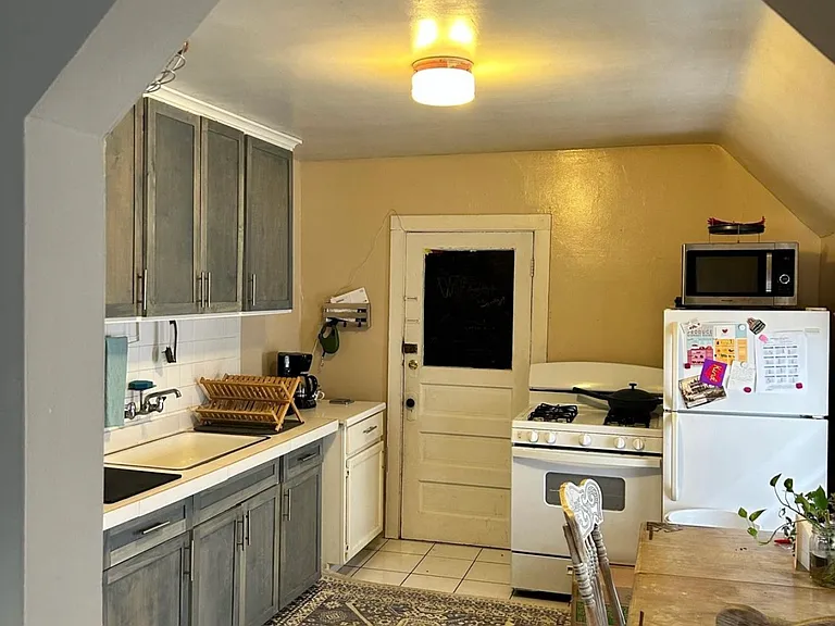 1628A E Belleview Pl #A — Photo 3