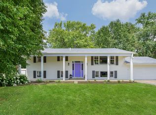 680 Konen Ave, Aurora, IL 60505