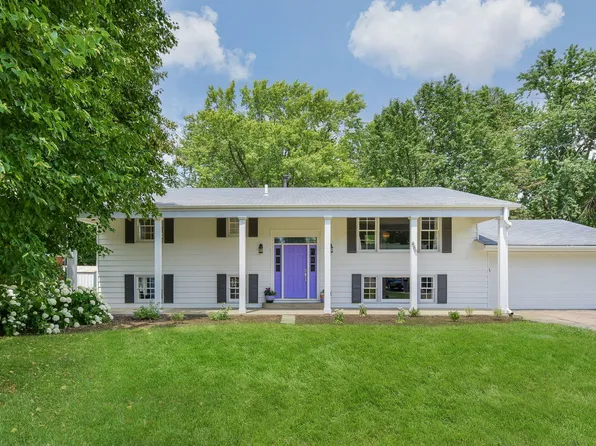 680 Konen Ave, Aurora, IL 60505