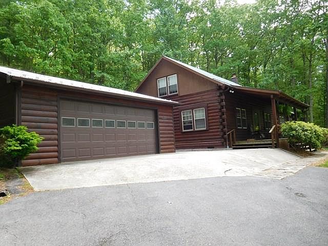 1st image of 2834 Fairview Pkwy