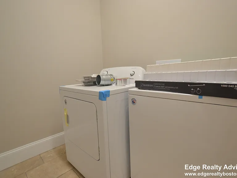 168 Bigelow St #1 — Photo 16
