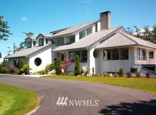 980 W Beach Rd, Coupeville, WA 98239