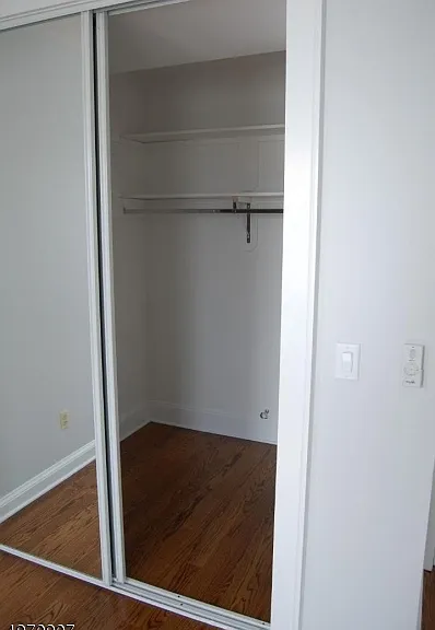 49 Park Ave — Photo 8