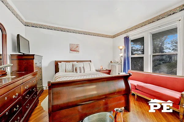 Sold by Pride Estates | media 42