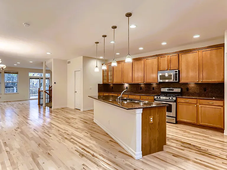 736 Martin Dr #1 — Photo 11